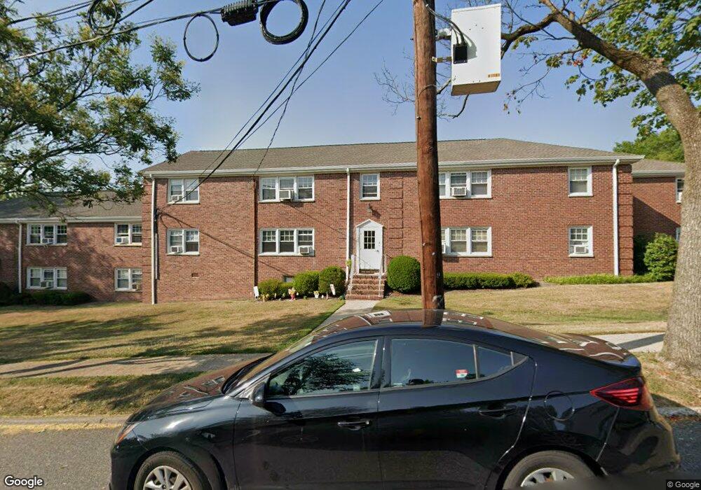 120 Reservoir Ave unit 2B, River Edge, NJ 07661 - photo 1
