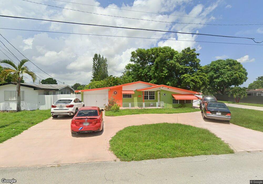 7601 NW 13th St, Pembroke Pines, FL 33024 - photo 1