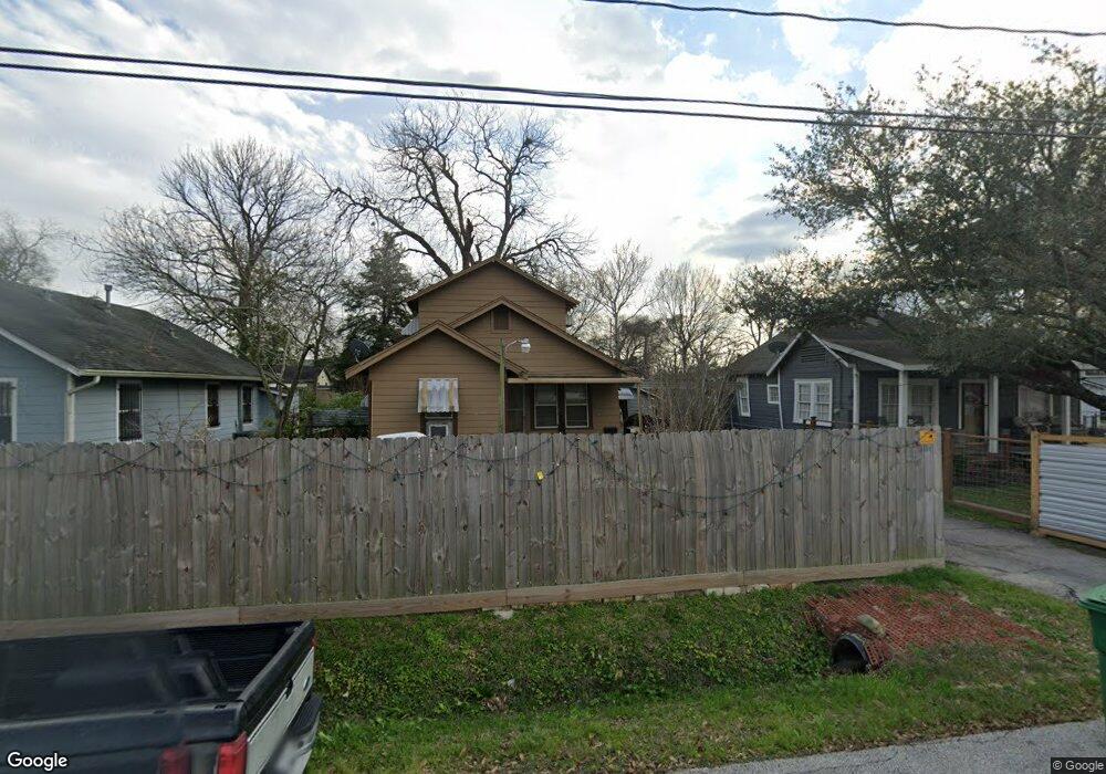 104 Frisco St, Houston, TX 77022 - photo 1