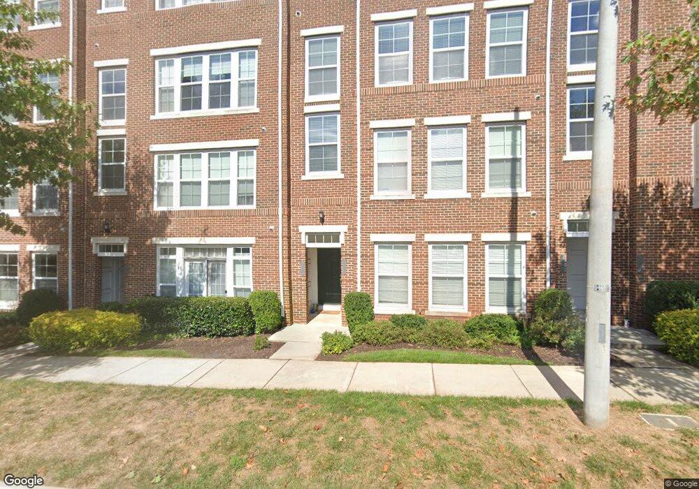 3044 Rittenhouse Cir unit 48, Fairfax, VA 22031 - photo 1