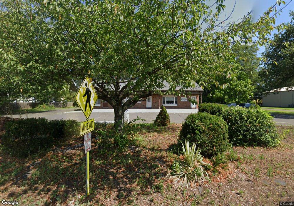 448 Spring St, Windsor Locks, CT 06096 - photo 1