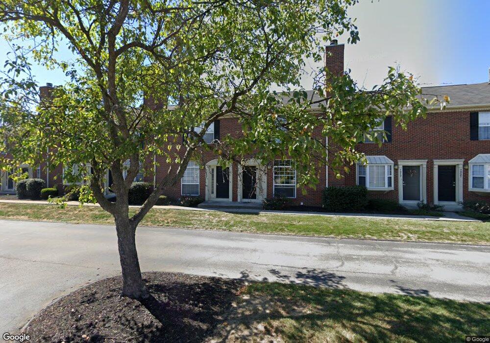 7915 Crossover Blvd, Columbus, OH 43235 - photo 1