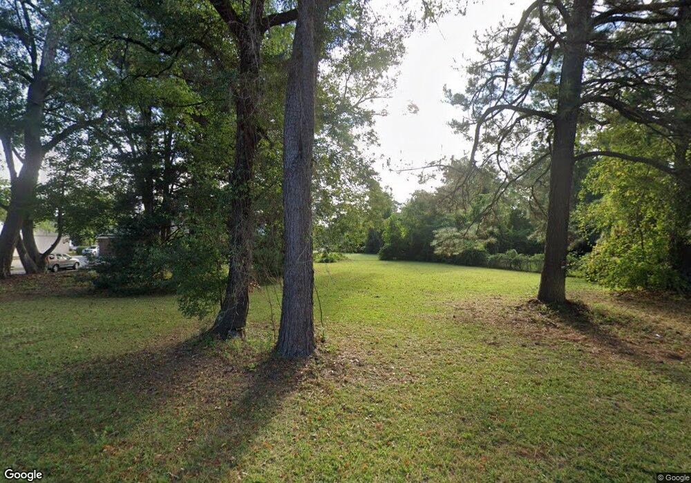 905 N Congdon St, Georgetown, SC 29440 - photo 1