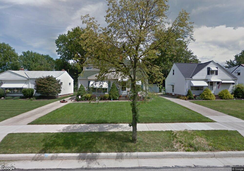 1795 Empire Rd, Wickliffe, OH 44092 - photo 1