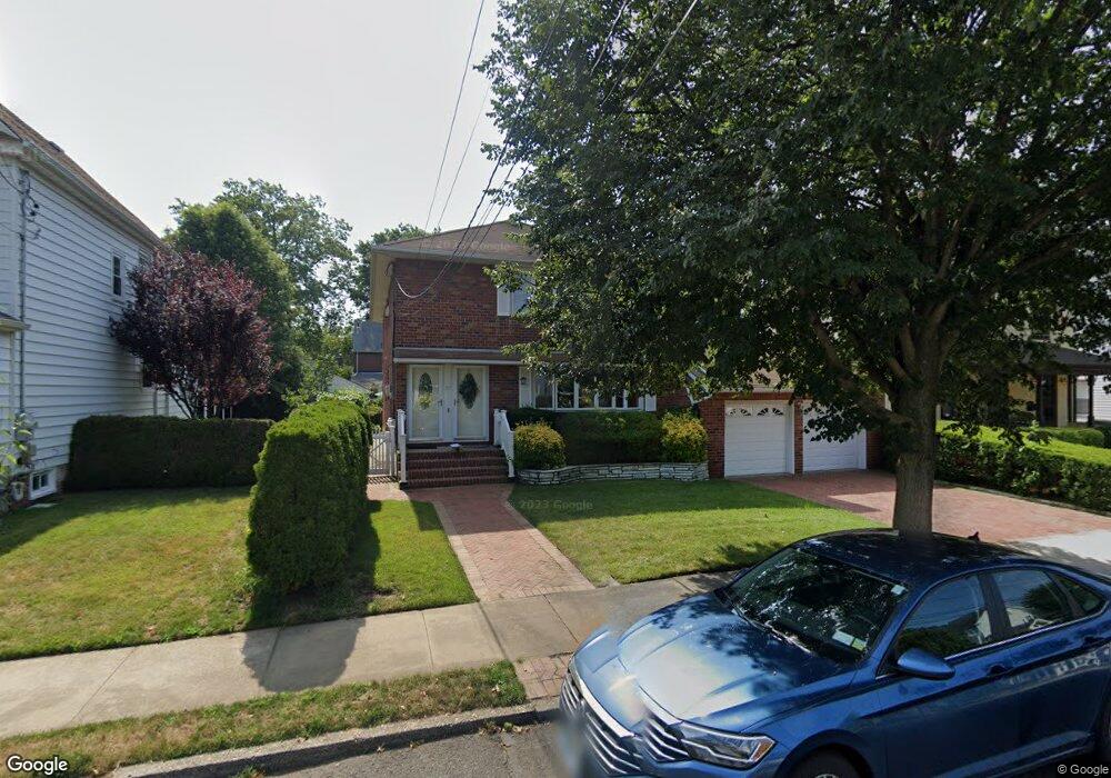 57 Violet Ave, Floral Park, NY 11001 - photo 1