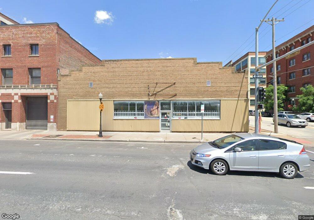 330 E 4th St, Davenport, IA 52801 - photo 1