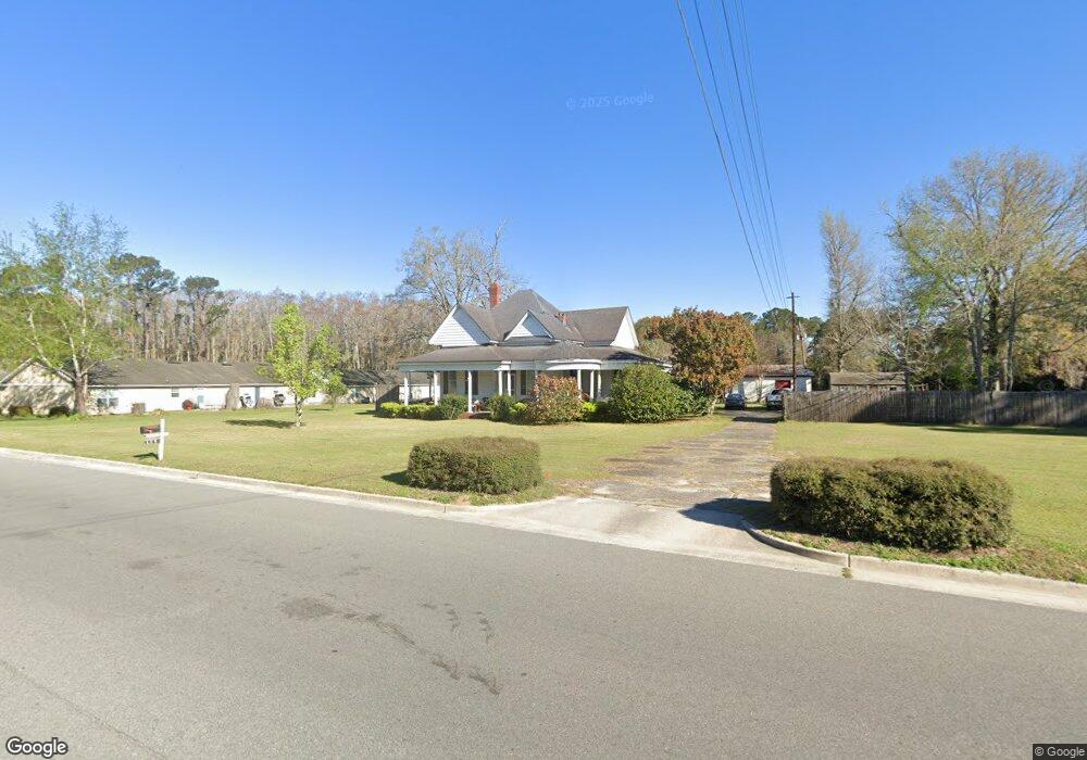 304 W Colquitt St, Sparks, GA 31647 - photo 1