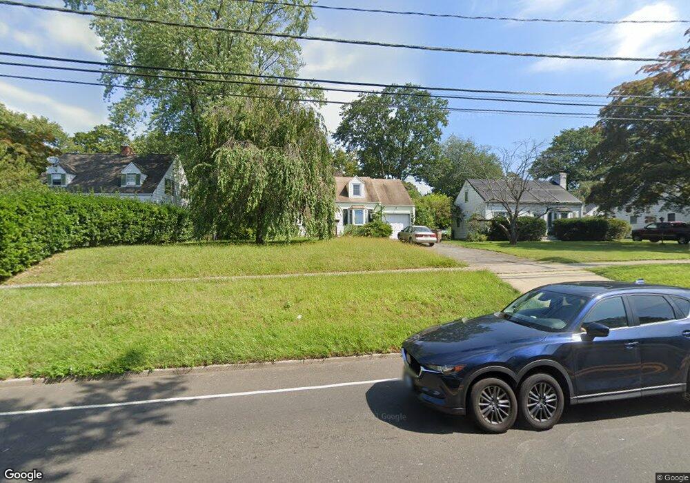 291 Courtland Ave, Stamford, CT 06906 - photo 1