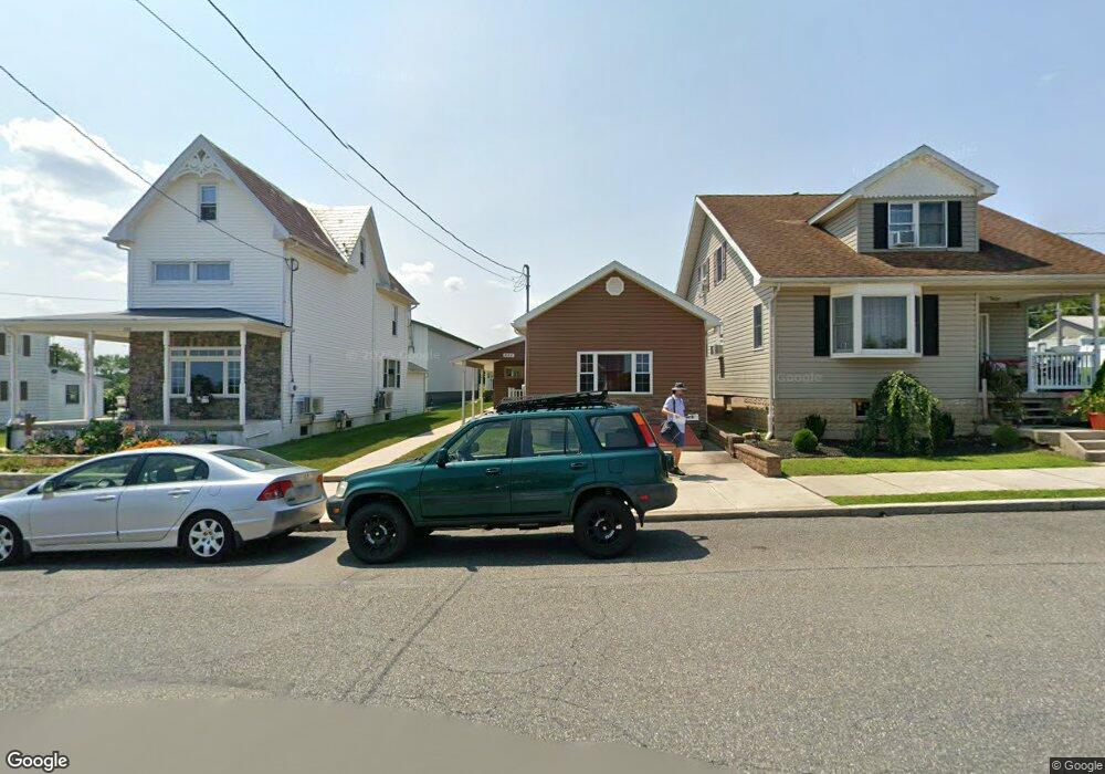 242 1/2 N 7th St, Lehighton, PA 18235 - photo 1