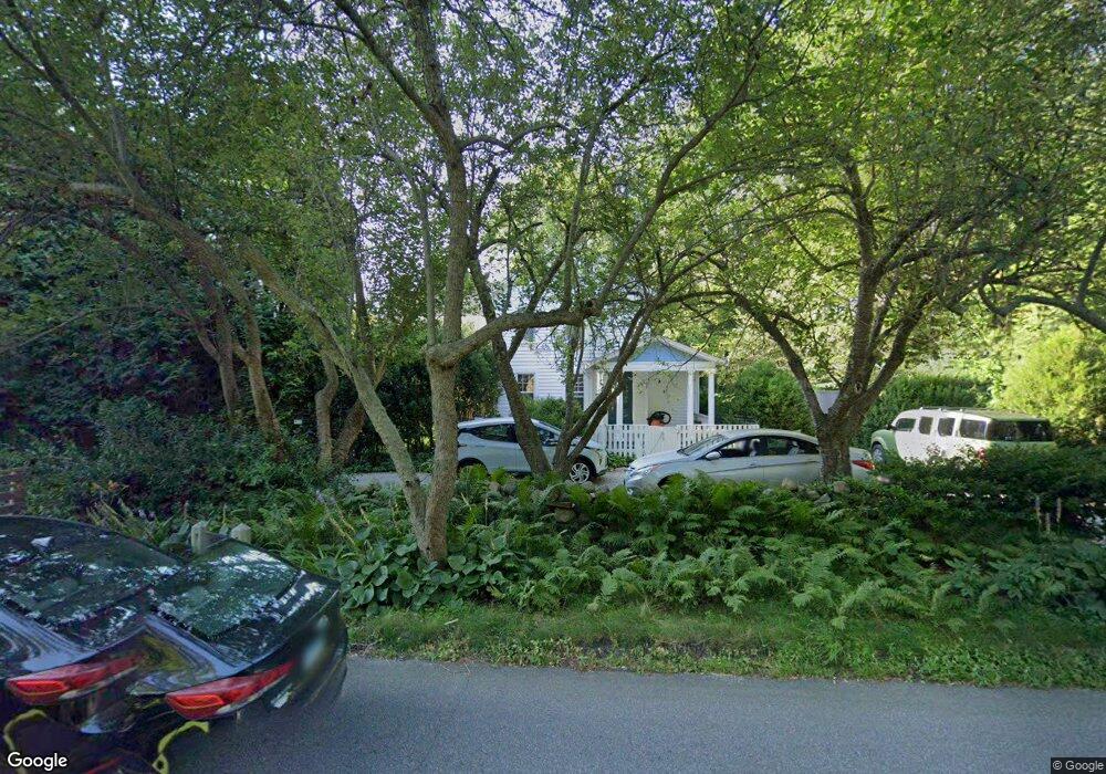 168 Cross Hwy, Redding, CT 06896 - photo 1