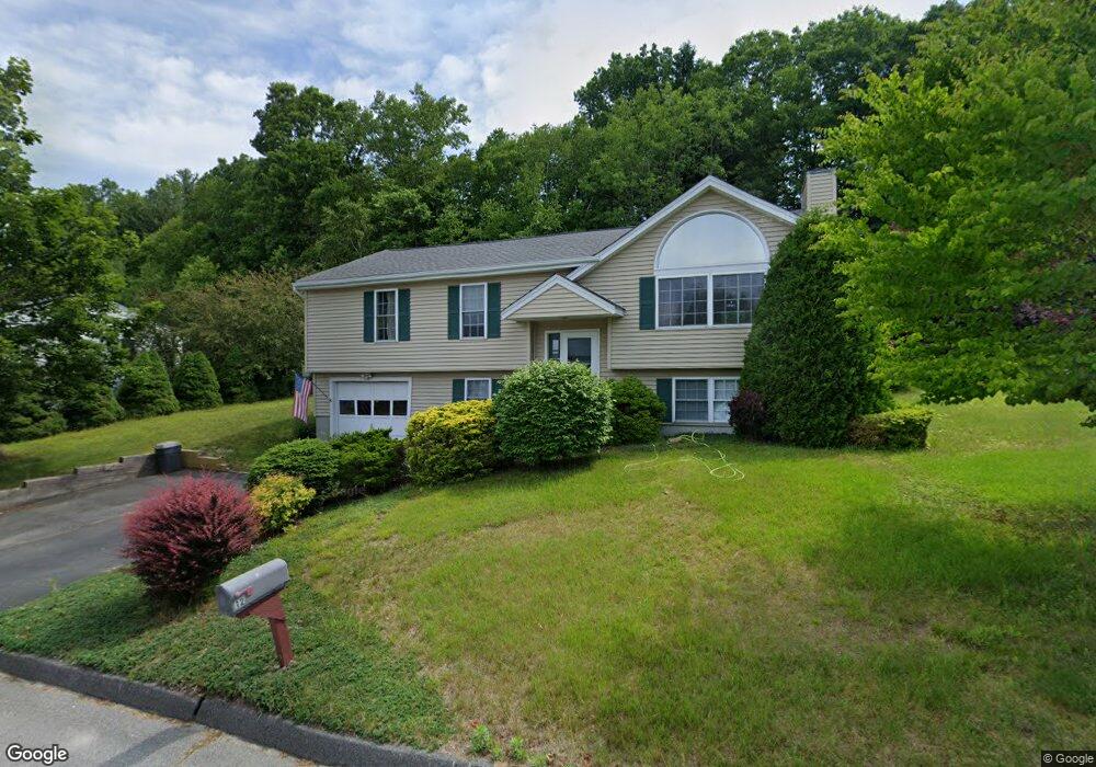 12 Stonehouse Ln, Worcester, MA 01609 - photo 1