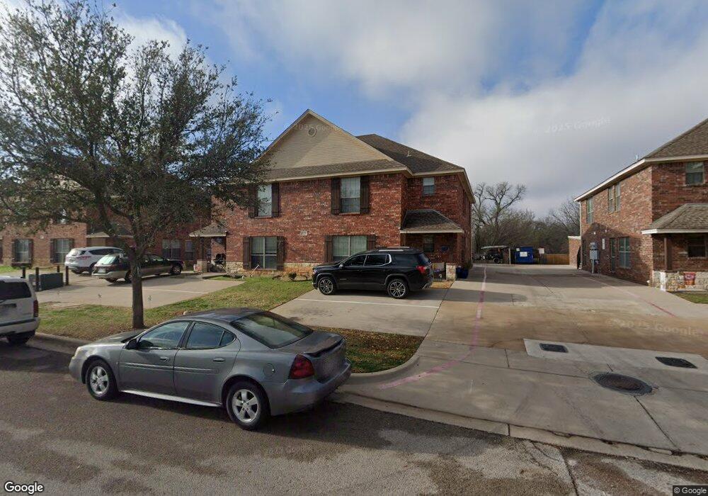 328 Tyler Ct, Weatherford, TX 76086 - photo 1