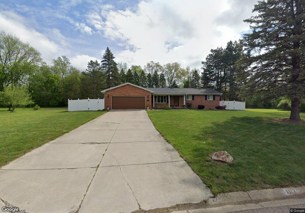 1113 Devenish Ln, Flint, MI 48532 - photo 1