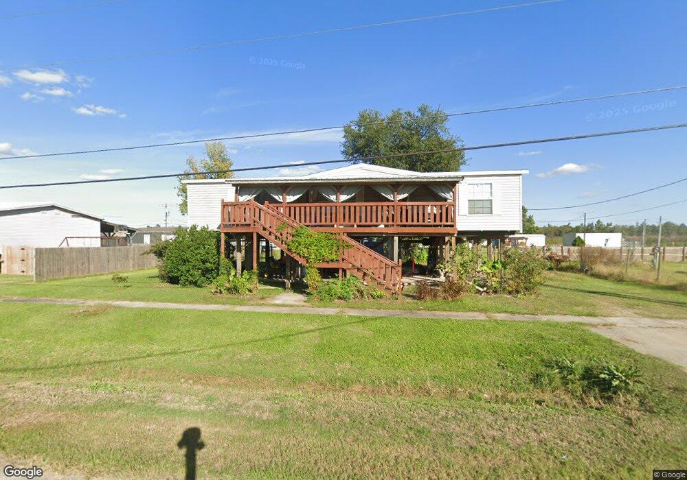 223 Sterling Dr, Houma, LA 70363 - photo 1