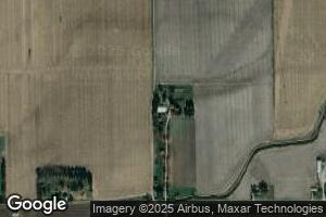 25637 Levee St, Greenview, IL 62642
