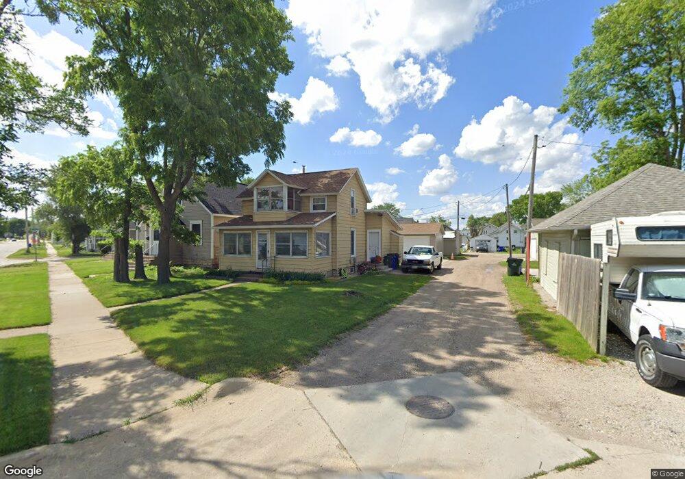 720 5th Ave SW, Cedar Rapids, IA 52404 - photo 1