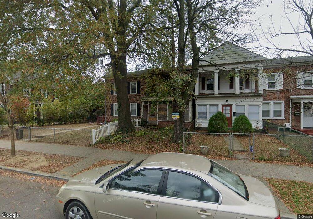 2831 Yorkship Rd, Camden, NJ 08104 - photo 1