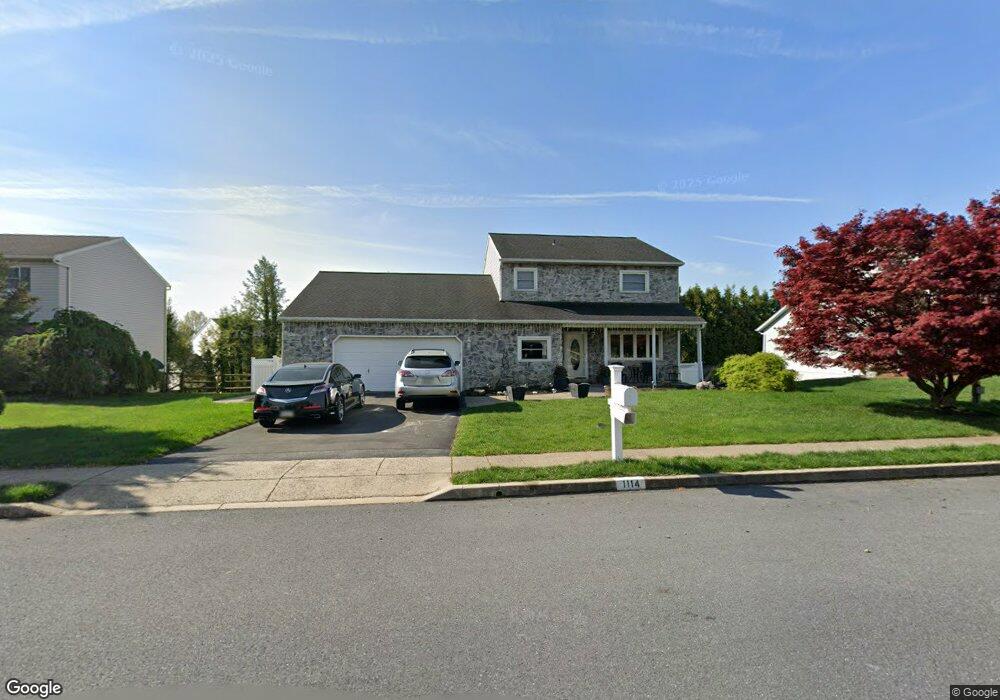 1114 Tuckerton Rd, Reading, PA 19605 - photo 1