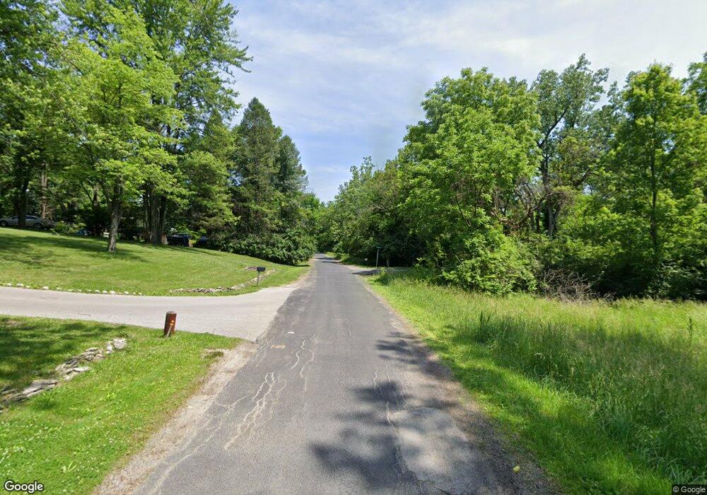 11 Greenhills Rd, Toledo, OH 43607 - photo 1