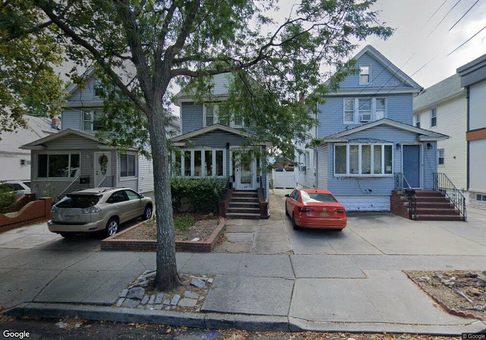 107-36 89th St, Jamaica, NY 11417 - photo 1