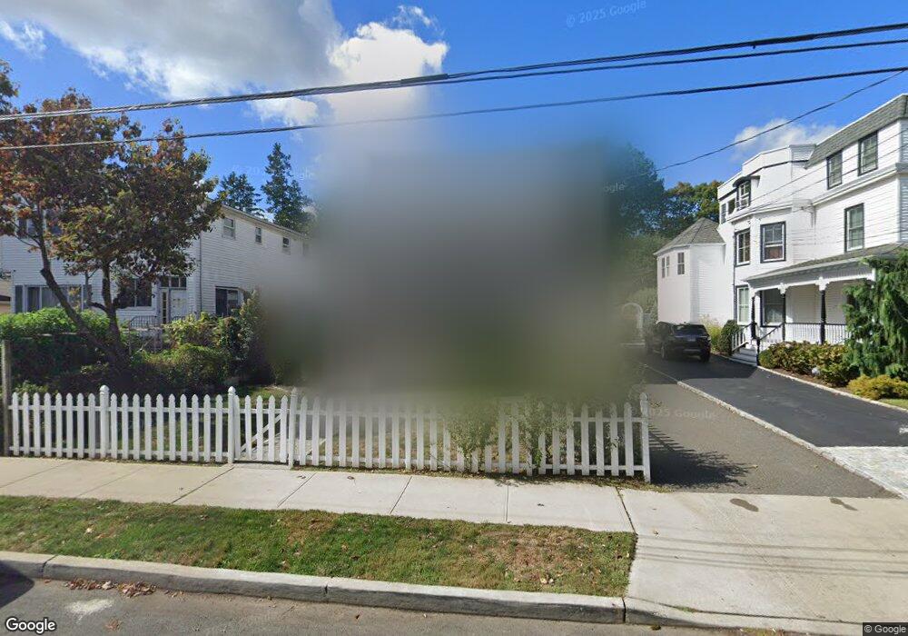 14 Elm Tree Place unit 1ST F, Stamford, CT 06906 - photo 1