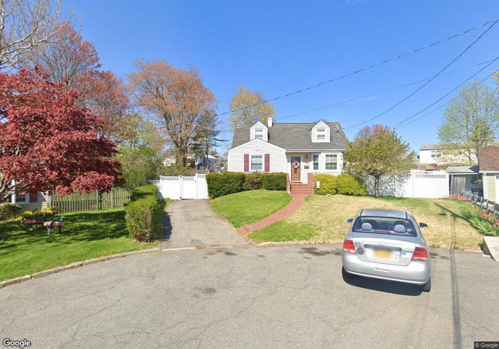 29 Monterey Place, Yonkers, NY 10710 - photo 1