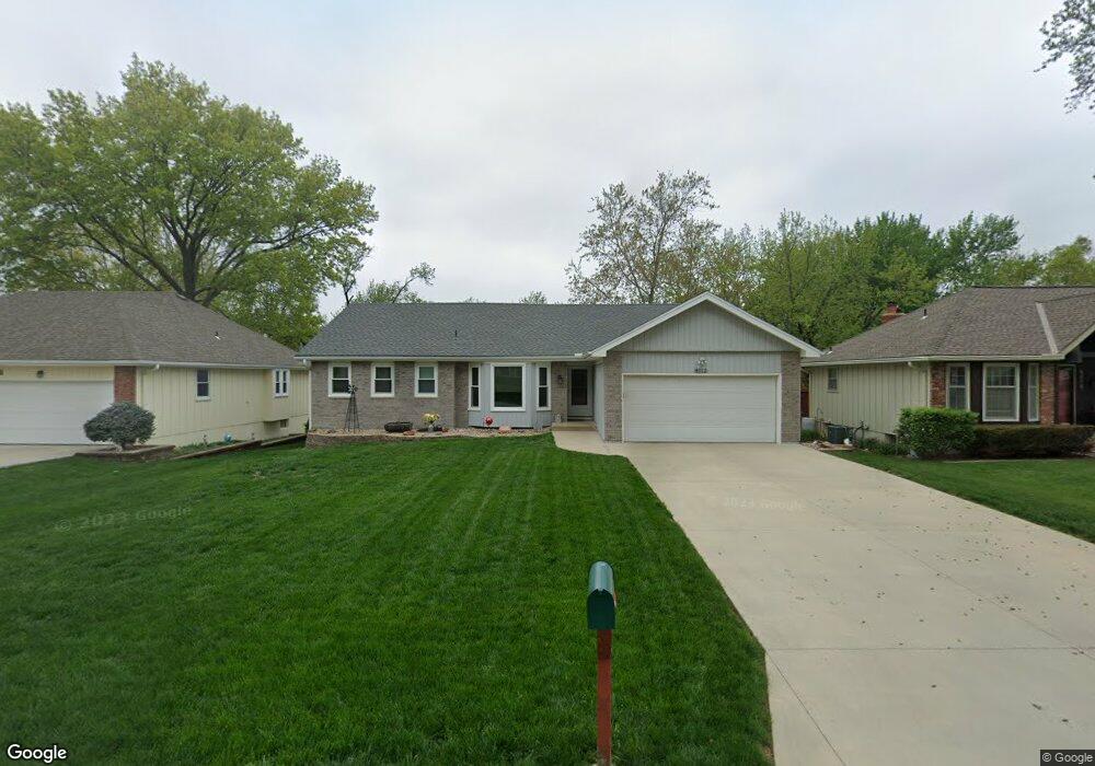 8012 Gillette St, Lenexa, KS 66215 - photo 1