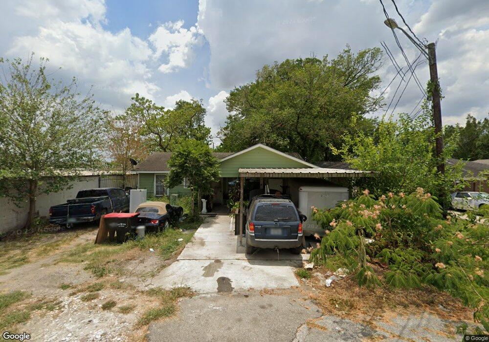 13814 Force St, Houston, TX 77015 - photo 1