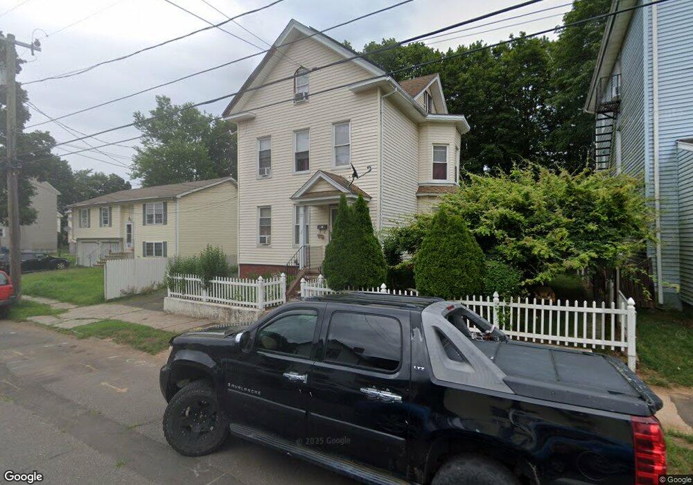 37 Hickory St, Meriden, CT 06451 - photo 1