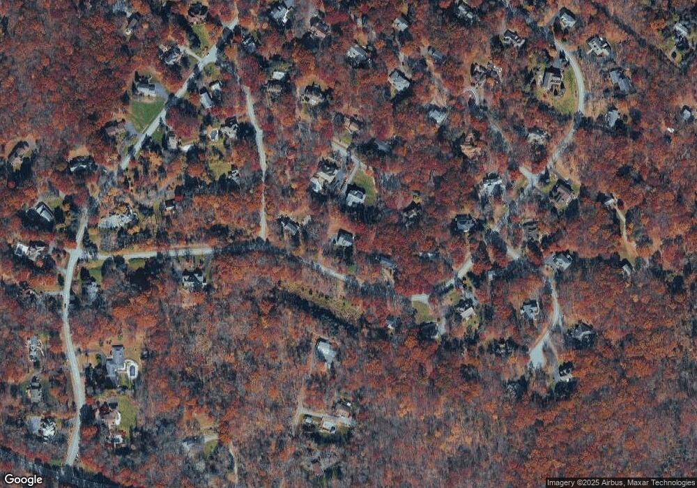 330 Wyndham Dr, Cresco, PA 18326 - photo 1