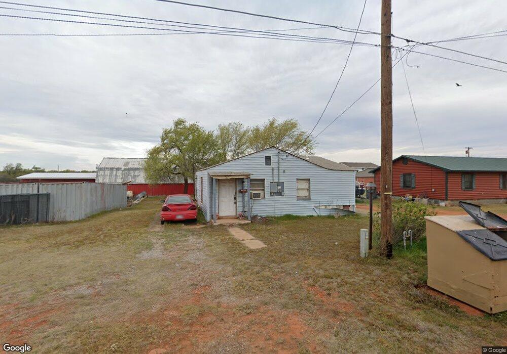 103 N Booth Ave, Elk City, OK 73644 - photo 1