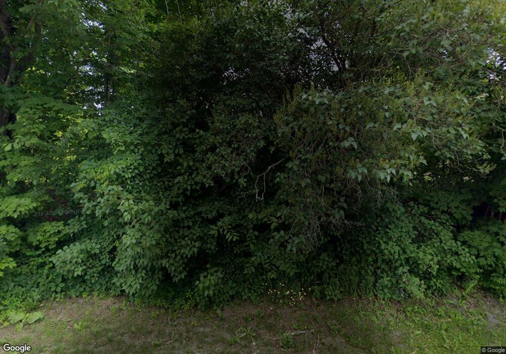 126 Elm St, Whitefield, NH 03598 - photo 1