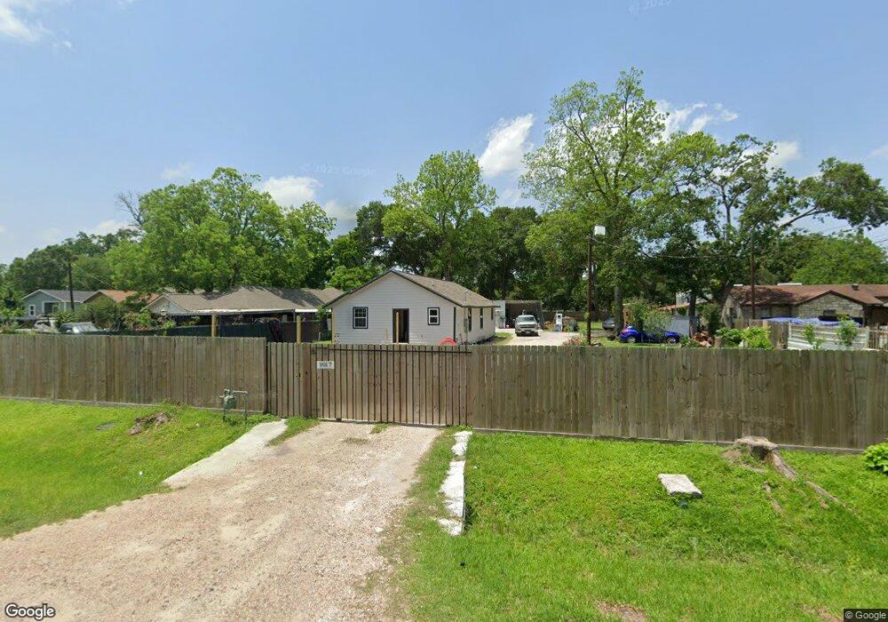 9017 Friendly Rd, Houston, TX 77093 - photo 1