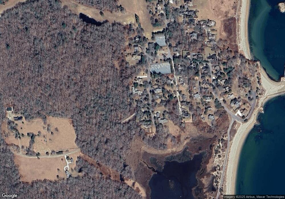 14 King Philip St, South Dartmouth, MA 02748 - photo 1