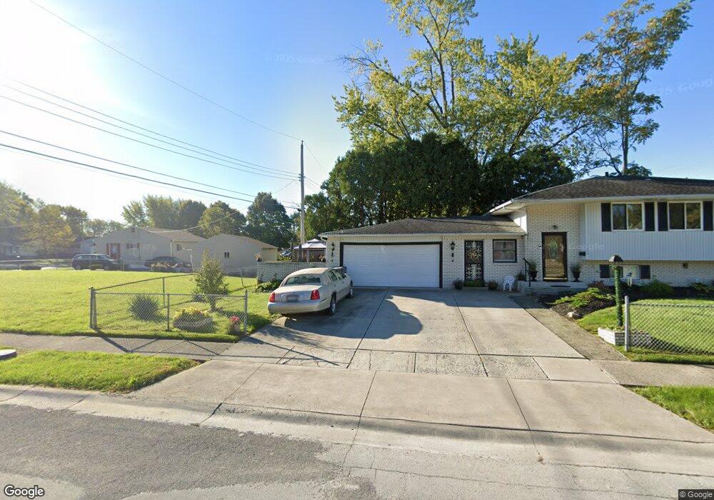 1202 E 2nd St, Lima, OH 45804 - photo 1