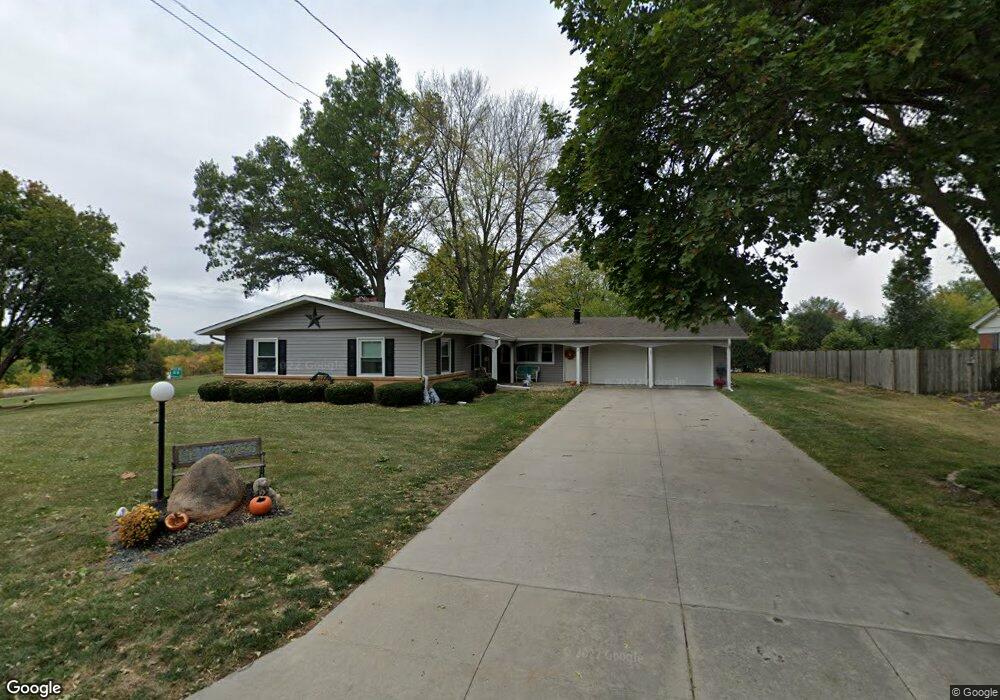 1601 W 13th St S, Newton, IA 50208 - photo 1