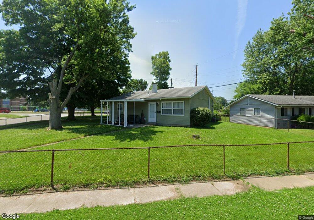 913 Stewart Ave, Xenia, OH 45385 - photo 1