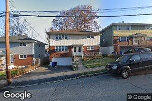 585 Carpenter Place, Ridgefield, NJ 07657