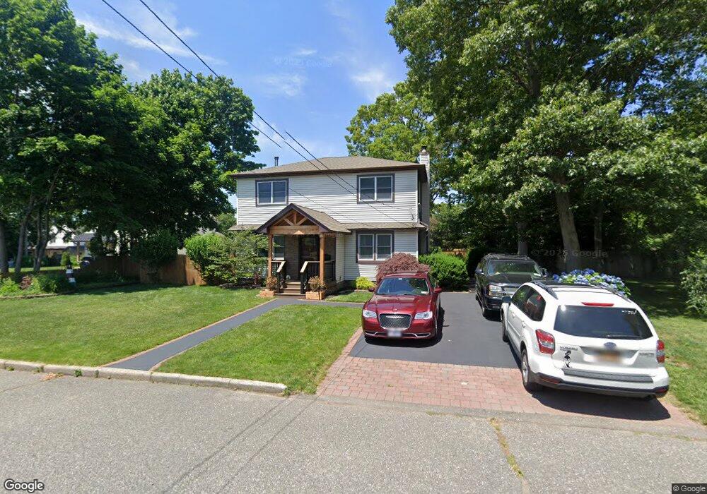 117 Grady St, Bayport, NY 11705 - photo 1