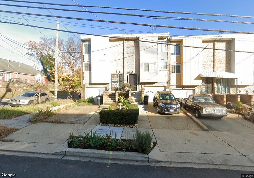 2614 R St SE, Washington, DC 20020 - photo 1