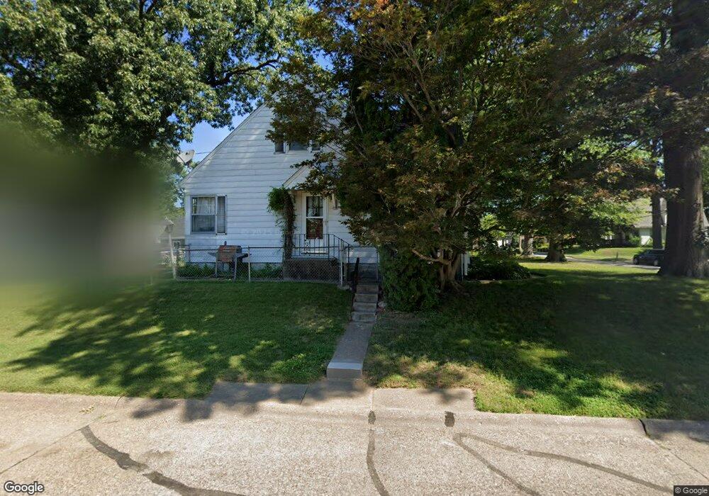 2004 Belle Ave, Davenport, IA 52803 - photo 1