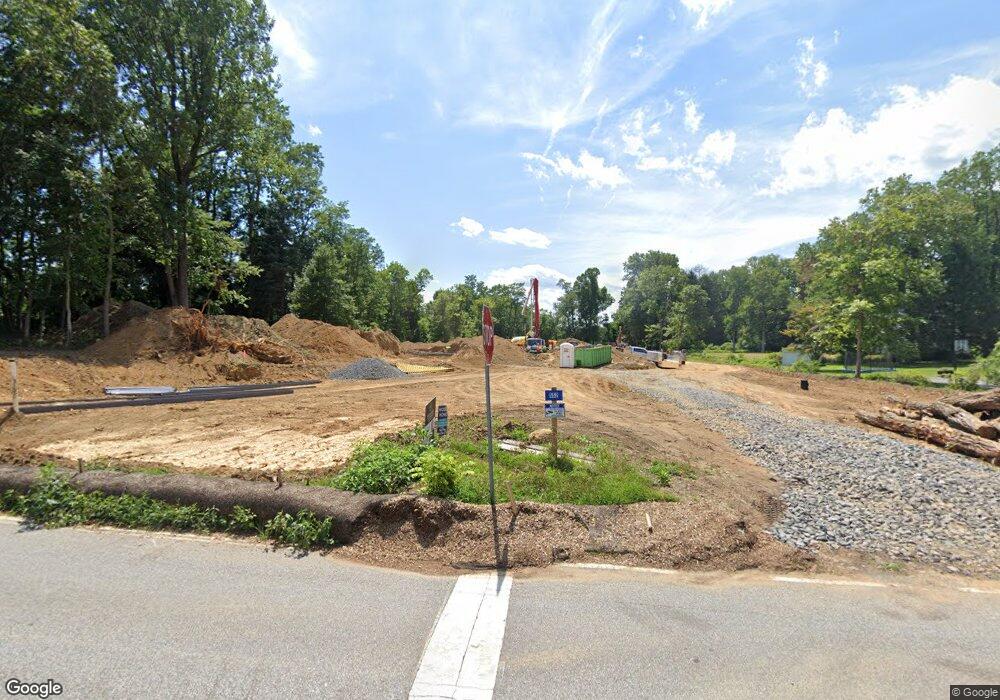 552 Old Forge Rd unit 2, Media, PA 19063 - photo 1