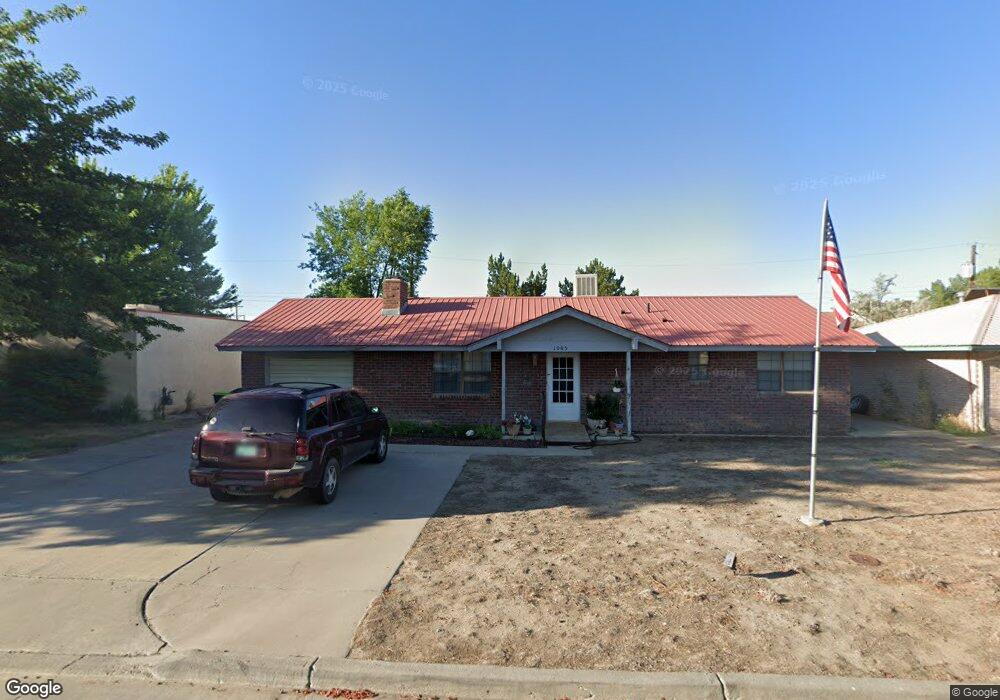 1005 River Cir, Bloomfield, NM 87413 - photo 1