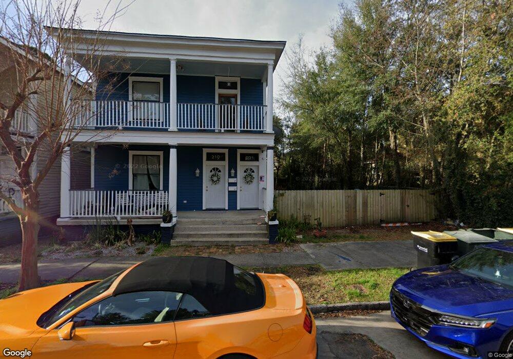 221 W 40th St, Savannah, GA 31401 - photo 1