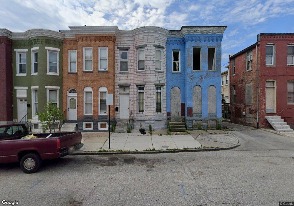 2301 E Hoffman St, Baltimore, MD 21213 - photo 1