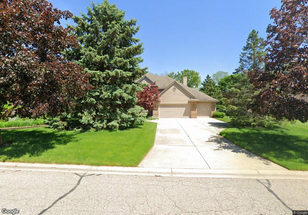 4179 Lake Forest Dr E, Ann Arbor, MI 48108 - photo 1