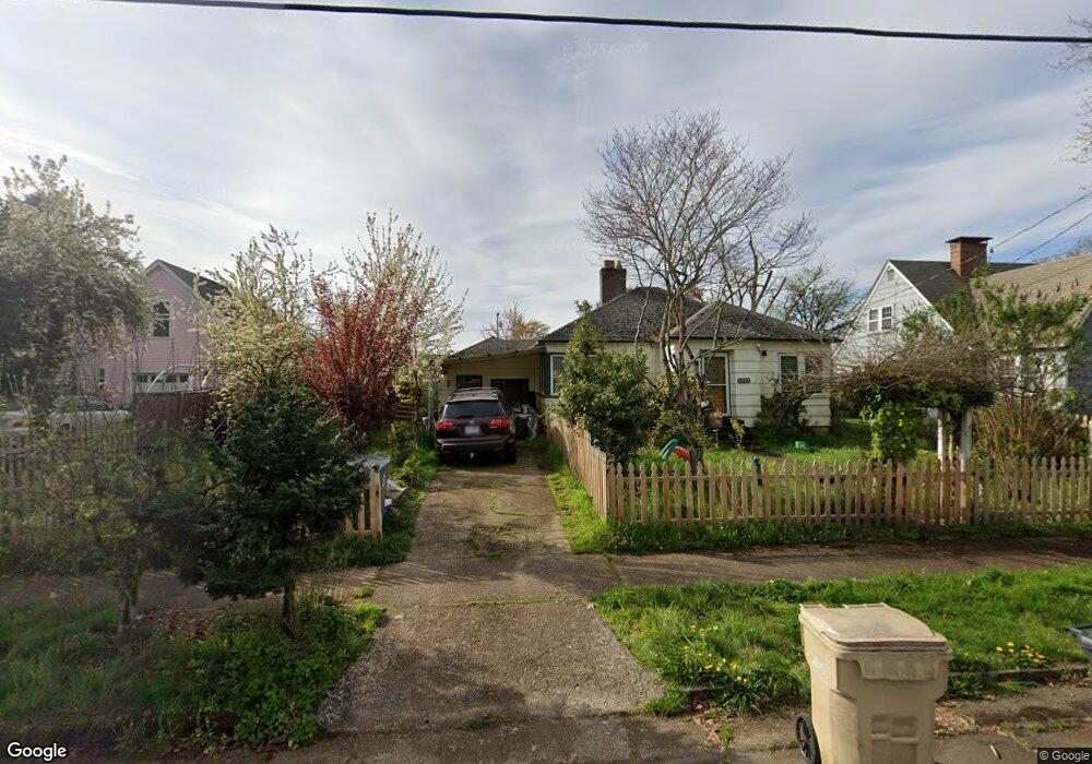 1070 8th Ave SW, Albany, OR 97321 - photo 1