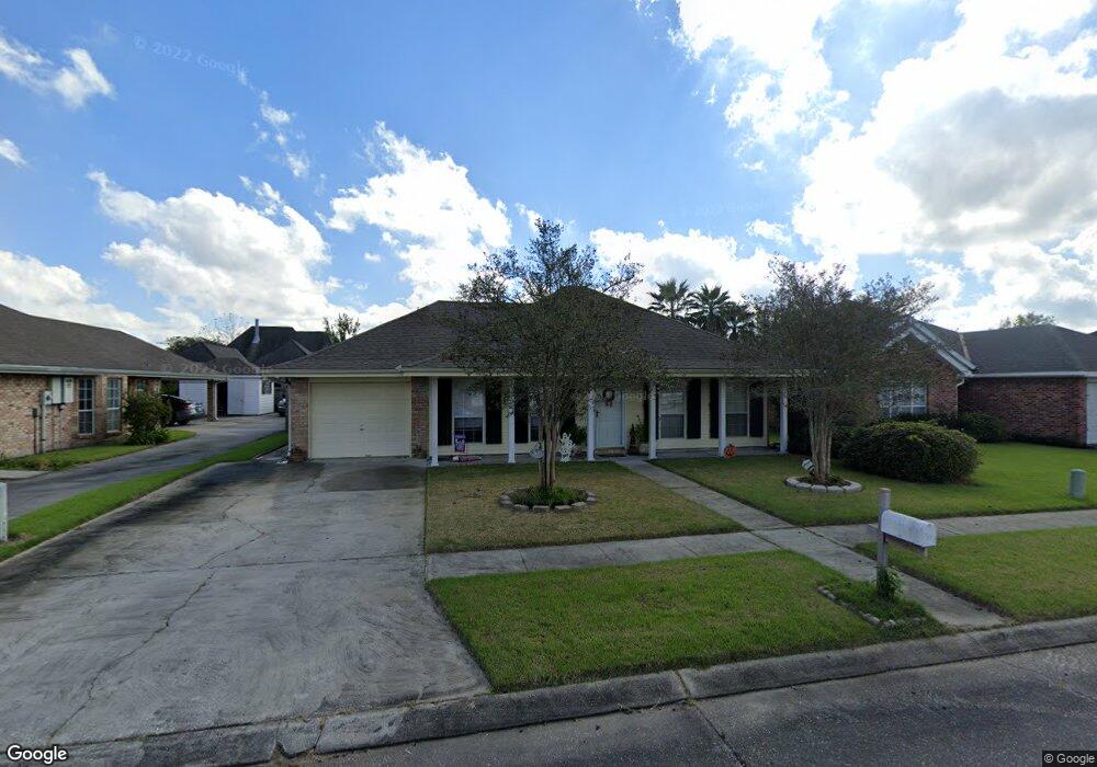 52 Cobblestone East, Houma, LA 70360 - photo 1