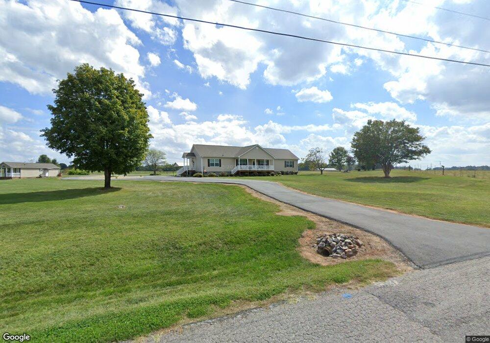 130 Oak Forest Dr, Statesville, NC 28625 - photo 1