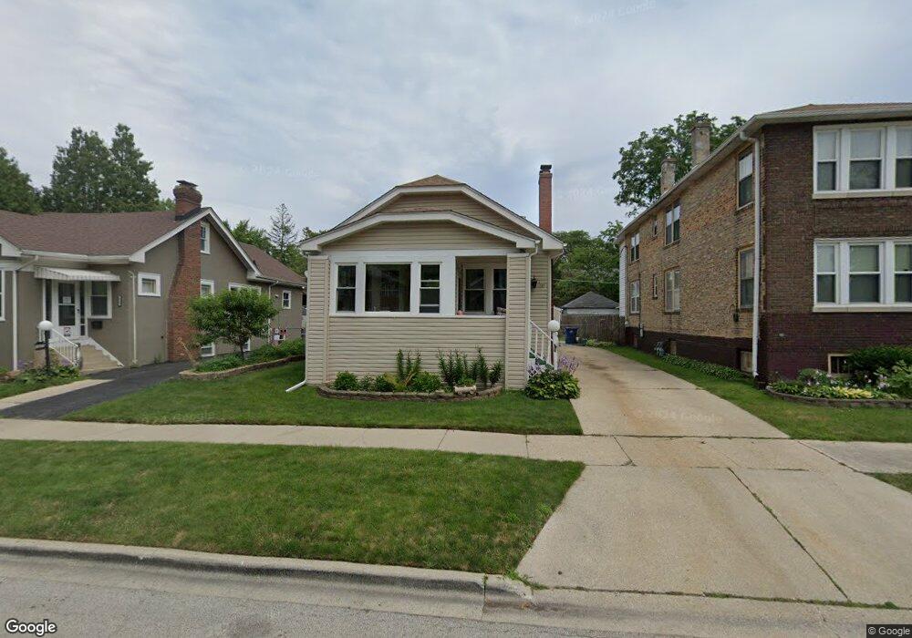 1021 N Ash St, Waukegan, IL 60085 - photo 1